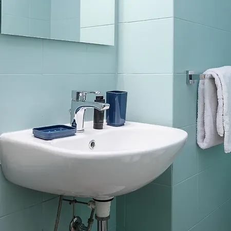 Classbnb - A 1km Dal Politecnico Apartamento